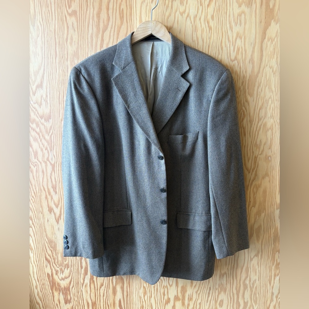 EUC ‘90’s Men’s wool blazer